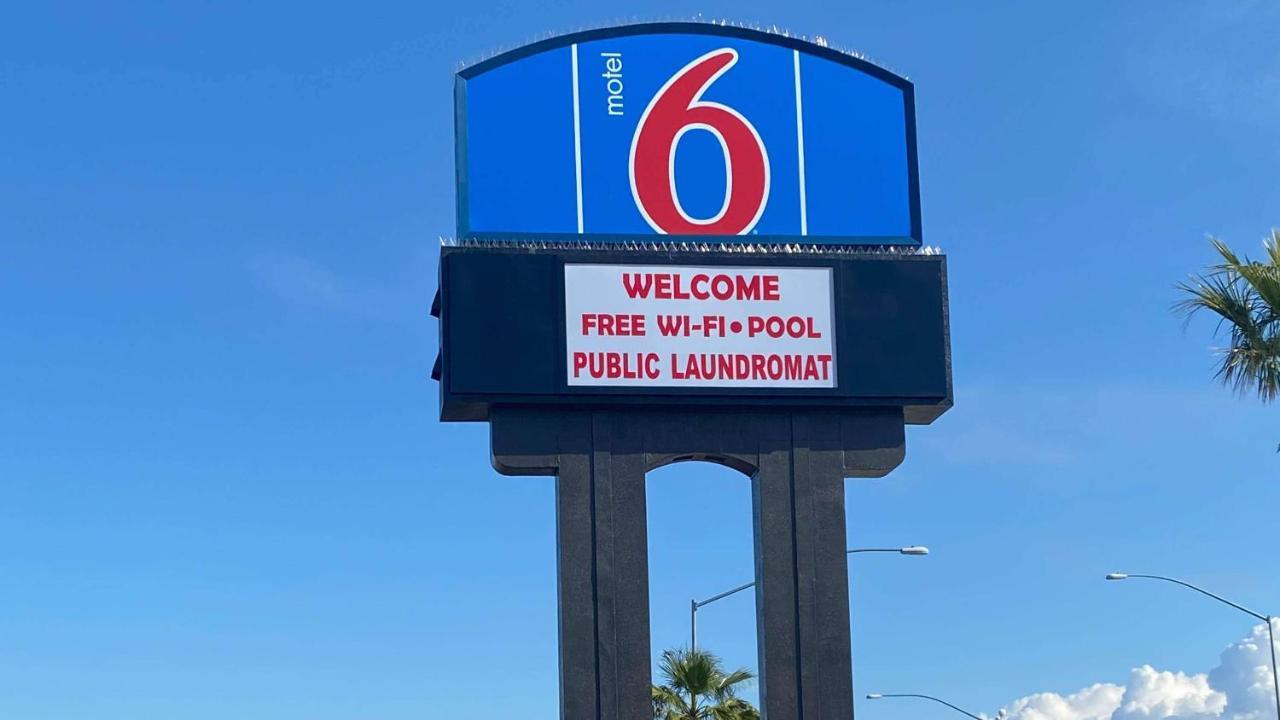 Motel 6 Bullhead City, Az - Laughlin Zewnętrze zdjęcie